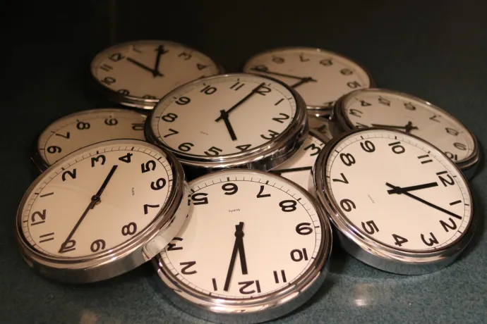 Tickande klockor på vårdavdelningen byttes ut