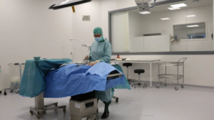 Fler vävnader ska tas tillvara och nya kirurgiska tekniker utvecklas i ny operationssal på Vävnadsbanken