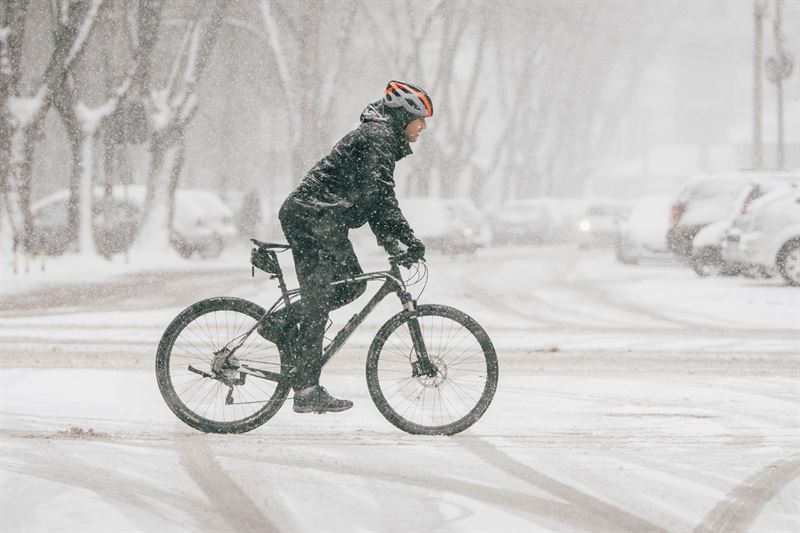 Elcykeln får fler att vilja vintercykla enligt ny studie