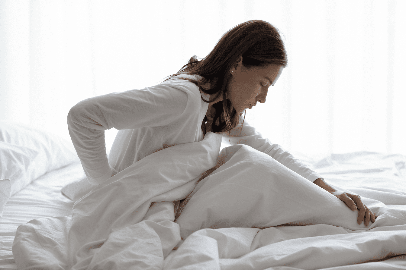 Sex av tio kvinnor sover sämre vid mensvärk