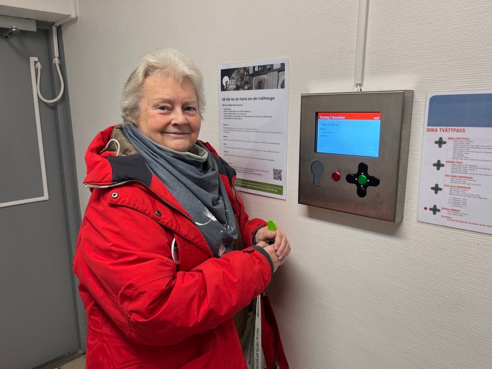 Hyresgäster samlas för trygghetsvandring på Drottninghög Hyresgäster samlas för trygghetsvandring på Drottninghög