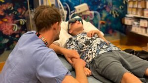 Augmented reality-upplevelser minskar barns obehag under medicinska ingrepp