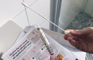 Nu kan kvinnor i Halland ta självprov för HPV