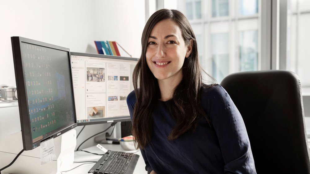 Ny avhandling om att förbättra möjligheterna till tidig upptäckt och bättre prognosbedömning av uvealt melanom