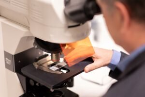 Nytt 3D-mikroskop stärker benforskningen i Göteborg