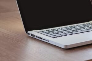 Knowit tecknar avtal med E-hälsomyndigheten om digitala underskrifter