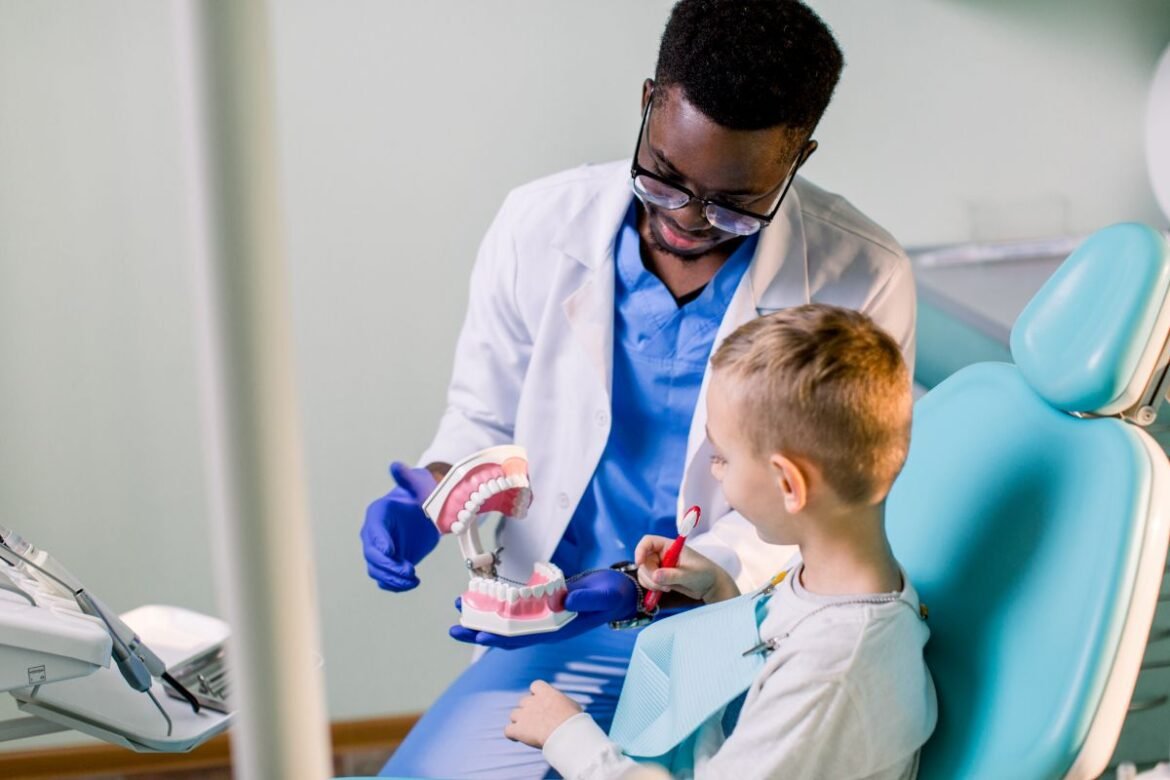 Nackademin startar tandsköterskeutbildning på distans - ska möta akut brist i tandvården