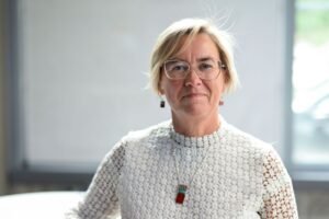 Reumatikerförbundet stöttar juniora forskare i särskild satsning på reumatiska systemsjukdomar