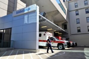 artisticoperations emergency room 3326156 1920