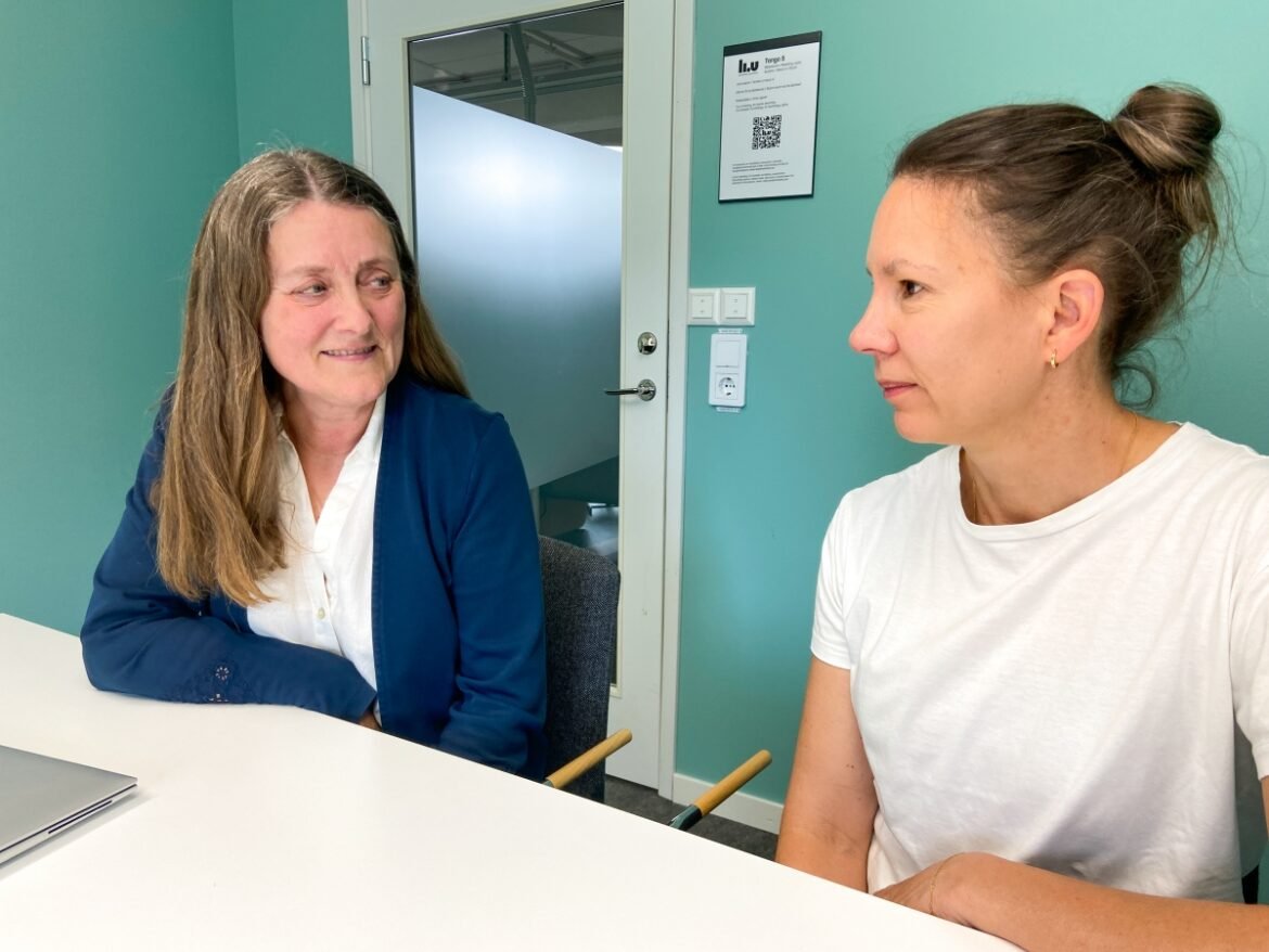 Tonårsflickor lyssnar hellre på influerare än på läkare