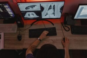 AI tar plats i vården – patientdata stannar bakom brandväggen